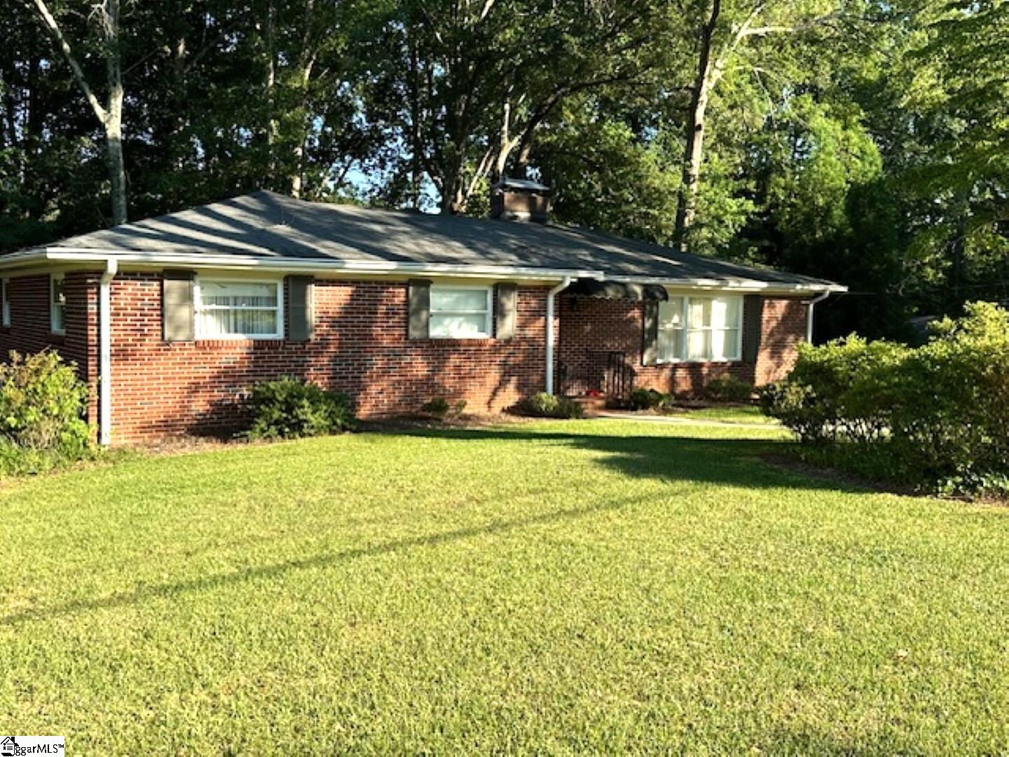 Rockwood Dr, Greenville, SC 29605