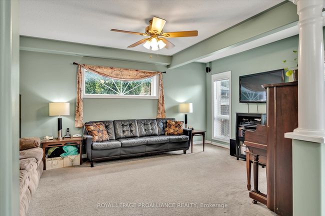 1771 Glenforest Blvd, House other with 3 bedrooms, 3 bathrooms and 4 parking in Peterborough ON | Image 22