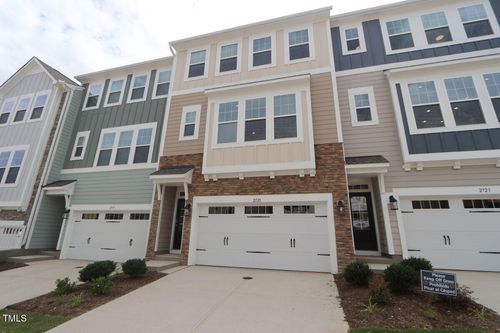 565-2721 Hunter Woods Dr, Apex, NC, 27502-7183 | Card Image