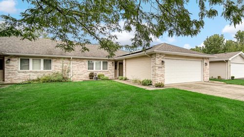 8540 Orchard Dr, Highland, IN, 46322-2073 | Card Image