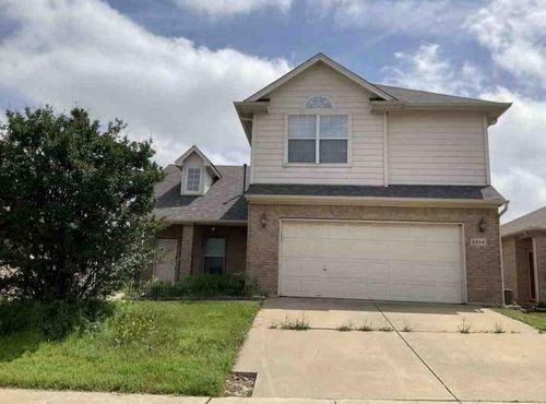 2694 Bull Shoals Dr, Fort Worth, TX, 76131-2073 | Card Image