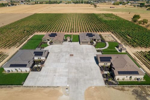 9403 E Jahant Road, Acampo, CA, 95220 | Card Image