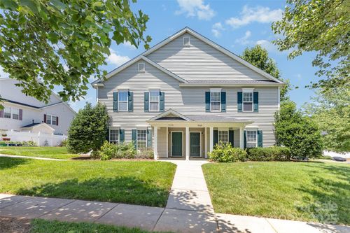 9664 Littleleaf Dr, Charlotte, NC, 28215-7129 | Card Image