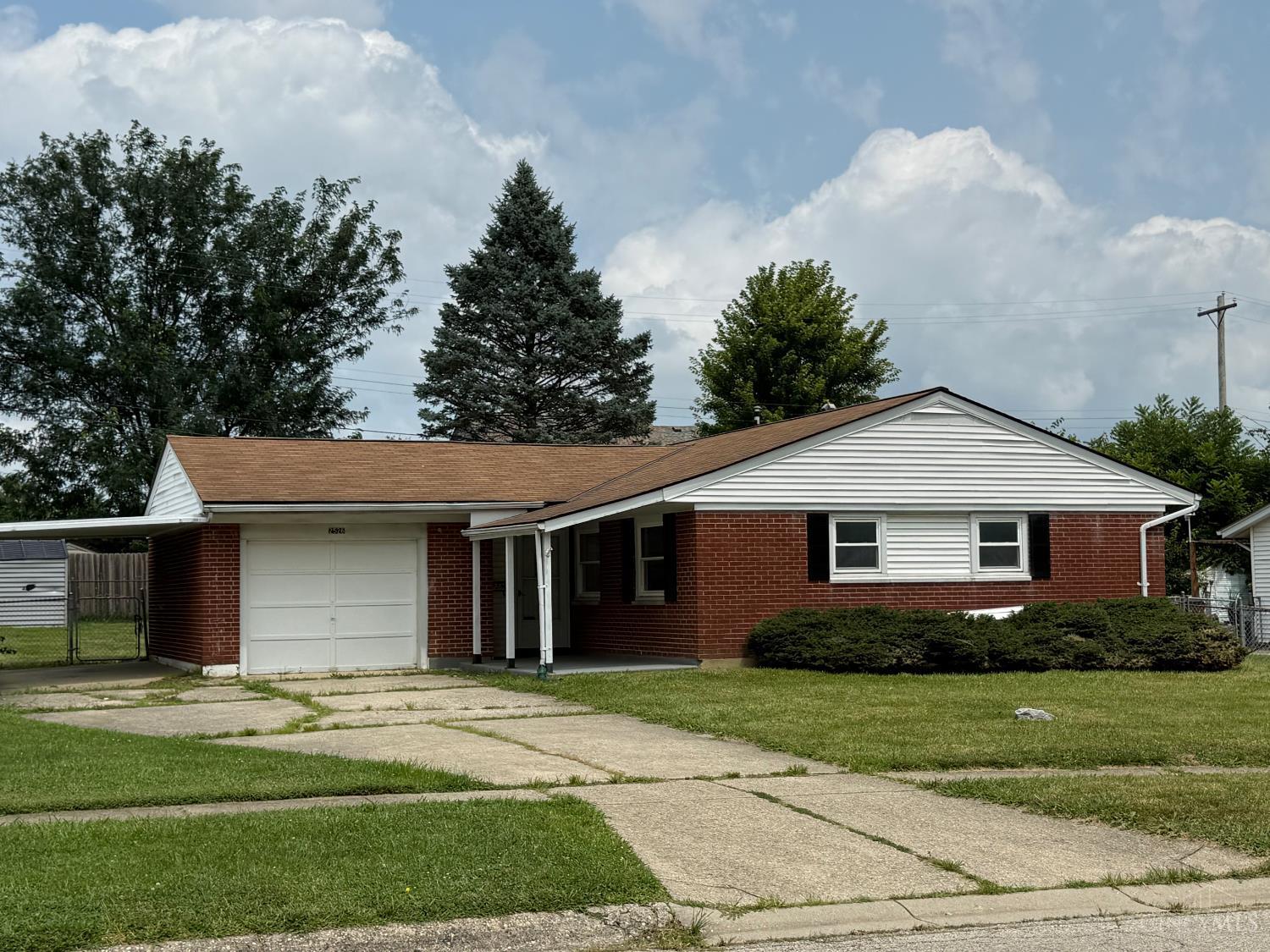 Residential Lease in Fairfield Twp