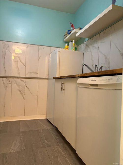 109-791 Marine Dr, Port Alice, BC, V0N2N0 | Card Image