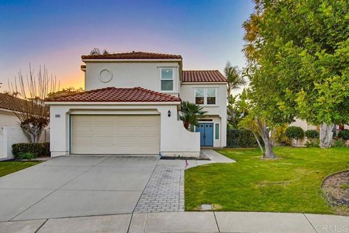 2345 Amber Oak Ln, Escondido, CA, 92027-6724 | Card Image