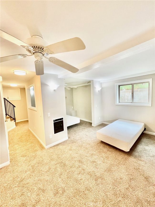 64 Avalon Terrace Rd, Condo with 2 bedrooms, 3 bathrooms and 1 parking in Avalon CA | Image 27