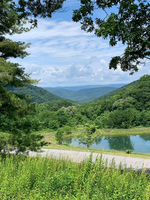 68 Sheep Meadow Rd, HOT SPRINGS, VA, 24445 | Card Image