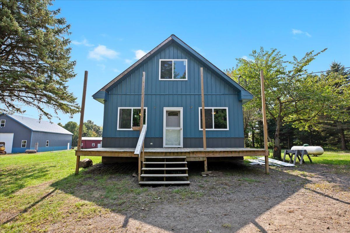 Brimley Rd, Webberville, MI 48892
