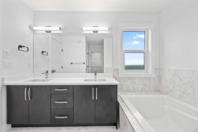 501 Corner Meadows Way Ne, House other with 3 bedrooms, 3 bathrooms and 4 parking in Calgary AB | Image 34