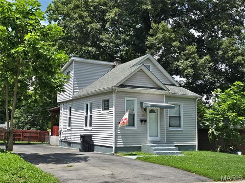 323 N 37th St, Belleville, IL, 62226-6013 | Card Image