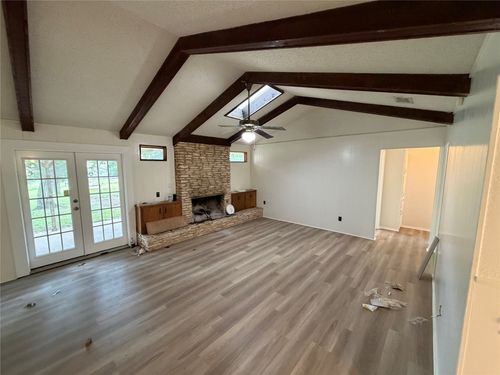 1309 Radam Cir, Austin, TX, 78745-2904 | Card Image