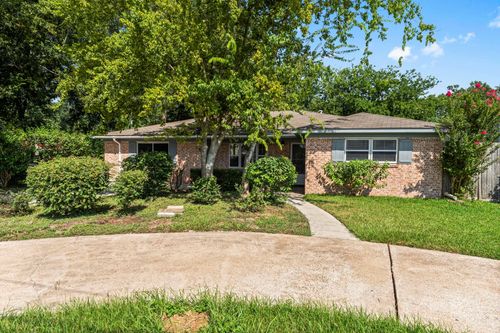 21806 Falvel Rd, Spring, TX, 77388-3223 | Card Image