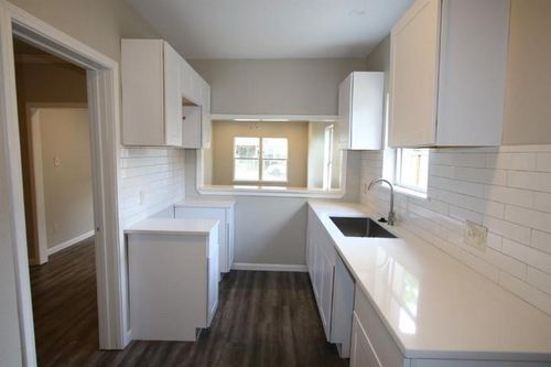 2612 Isabella St, Houston, TX, 77004-5444 | Card Image