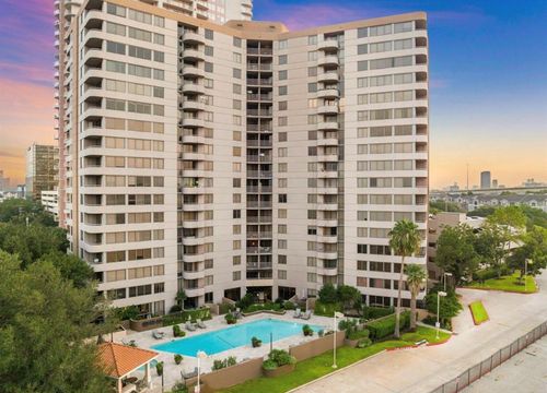1018-3525 Sage Rd, Houston, TX, 77056-7061 | Card Image