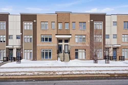 829 Mikinak Rd, Ottawa, ON, K1K4Z9 | Card Image