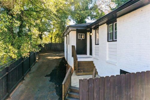 49 James P Brawley Dr Nw, Atlanta, GA, 30314-3616 | Card Image
