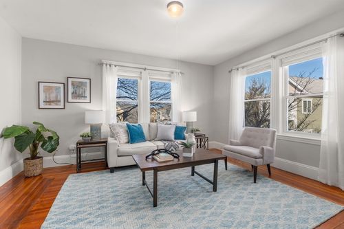 2-126 Harvey St, Cambridge, MA, 02140-1721 | Card Image