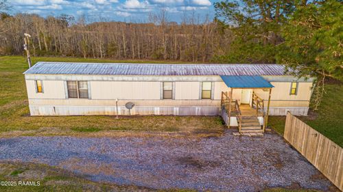 7114 Highway 90 W, New Iberia, LA, 70560-7649 | Card Image