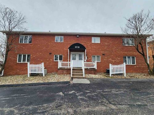 1-3721 35th St, Moline, IL, 61265-5467 | Card Image
