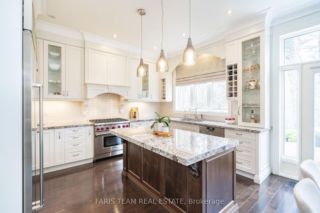 118 Headwind Blvd, House other with 5 bedrooms, 5 bathrooms and 5 parking in Woodbridge ON | Image 6