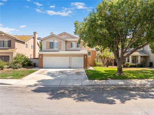3280 Stallion St, Ontario, CA, 91761-5044 | Card Image