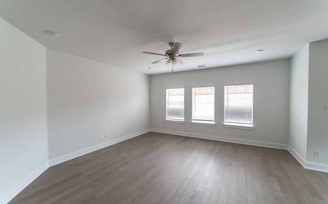 2213 Ridgecrest Ln, House other with 3 bedrooms, 2 bathrooms and null parking in Sherman TX | Image 8