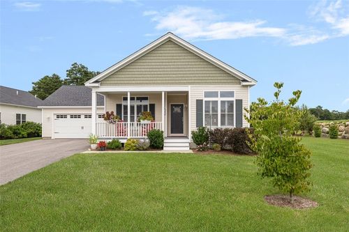 156 Driver Ln, South Kingstown, RI, 02879-7430 | Card Image