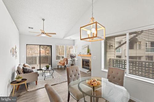 1731e-11731 Summerchase Cir, RESTON, VA, 20194-1141 | Card Image