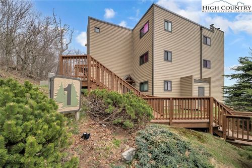 132-101 Sugar Ski Dr, Sugar Mountain, NC, 28604-7145 | Card Image