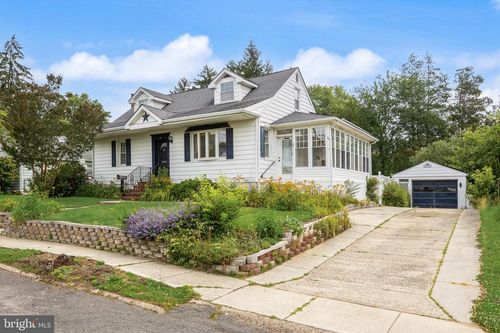 57 S Terrace Ave, MAPLE SHADE, NJ, 08052-3262 | Card Image
