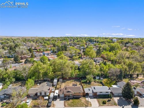 411 Quebec St, Colorado Springs, CO, 80911-2331 | Card Image