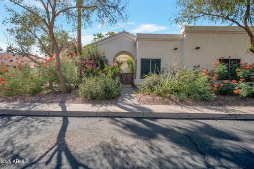68-2100 W Lemon Tree Pl, Chandler, AZ, 85224-2511 | Card Image