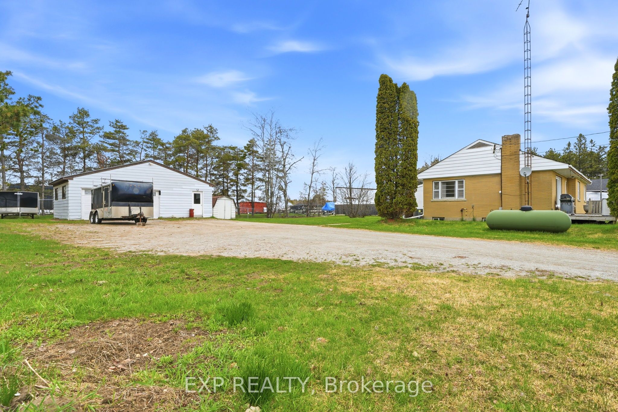 Commercial Sale in Severn 3