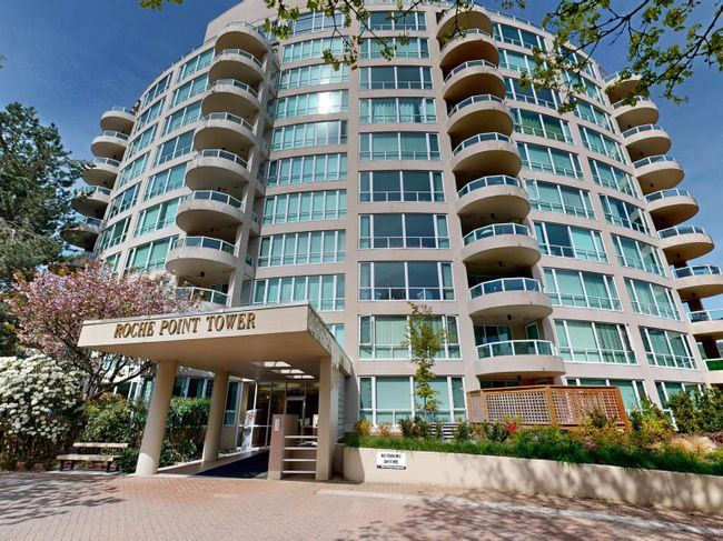 1005 - 995 Roche Point Drive, Condo with 2 bedrooms, 2 bathrooms and 2 parking in North Vancouver BC | Image 1