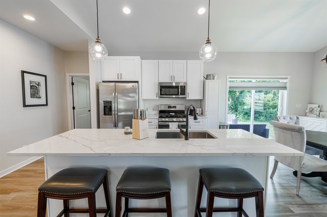 3184 S Bartells Dr, Condo with 2 bedrooms, 2 bathrooms and null parking in BELOIT WI | Image 15