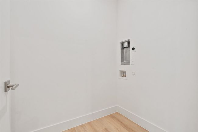 B - 2107 Maple Ave, House other with 2 bedrooms, 2 bathrooms and 1 parking in Austin TX | Image 12