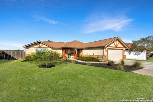 157 Turnberry, La Vernia, TX, 78121-5111 | Card Image