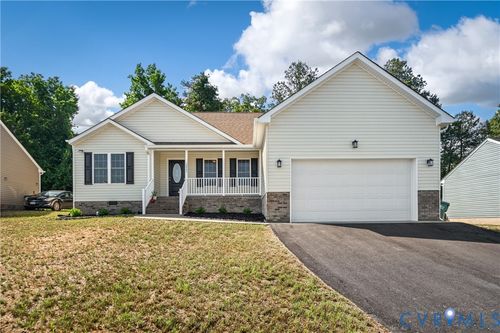 3867 Perthshire Ln, Colonial Heights, VA, 23834-2639 | Card Image