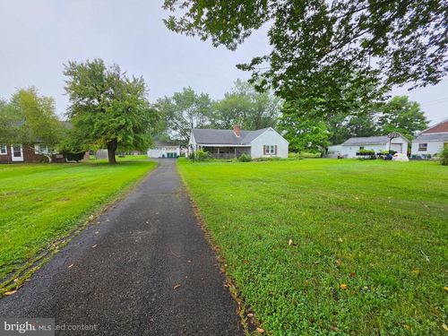 1318 Clymer Rd, HATFIELD, PA, 19440-2212 | Card Image
