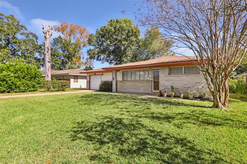 2006 Sedgie Dr, Houston, TX, 77080-5352 | Card Image