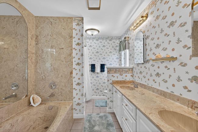 4378 Juniper Ter, House other with 3 bedrooms, 3 bathrooms and null parking in Boynton Beach FL | Image 31