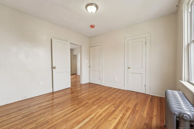 2 - 154 Easton Ave, Home with 2 bedrooms, 1 bathrooms and null parking in Waterbury CT | Image 10