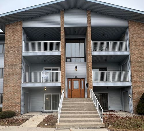 apt-103-9621 Merrillville Rd, Crown Point, IN, 46307-2246 | Card Image