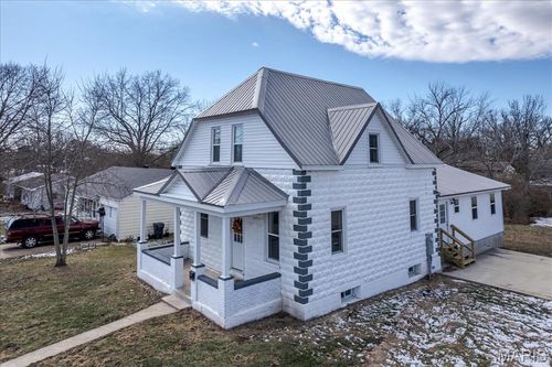 701 S 2nd St, Owensville, MO, 65066-1556 | Card Image