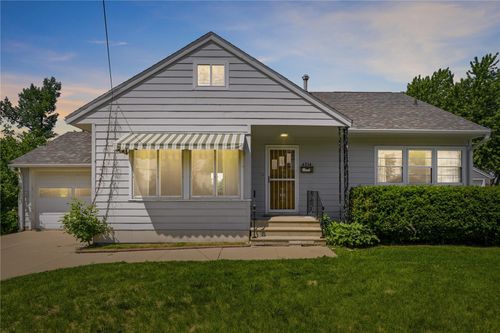 4214 Culver Street Ne, Cedar Rapids, IA, 52402 | Card Image