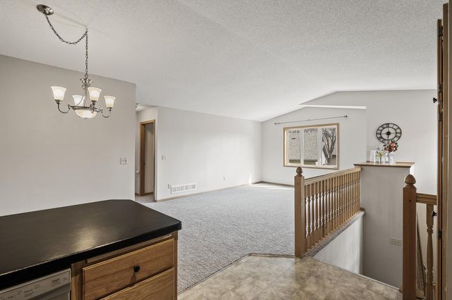 11095 187 Th Ave Nw, Townhouse with 3 bedrooms, 2 bathrooms and null parking in Elk River MN | Image 4