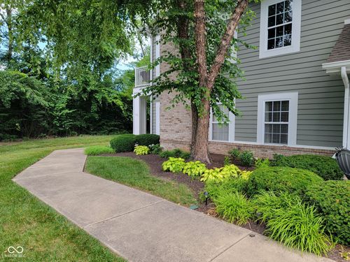 1096 Shadow Ridge Rd, Carmel, IN, 46280-2757 | Card Image