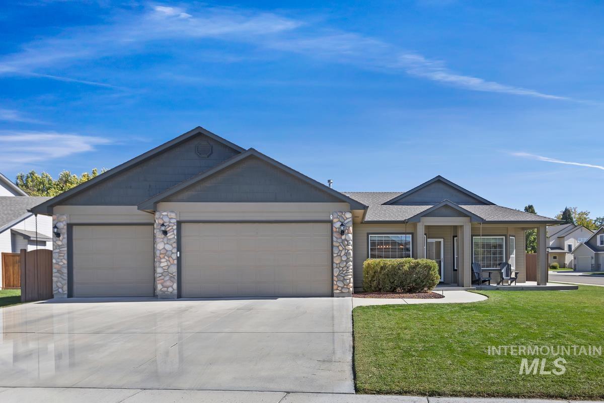 Calderwood St, Meridian, ID 83642