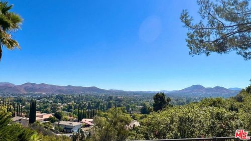 1096 Stoneshead Ct, Westlake Village, CA, 91361-1644 | Card Image